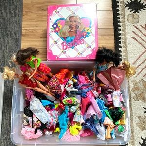 Lot of Vintage Barbies with case and clothing